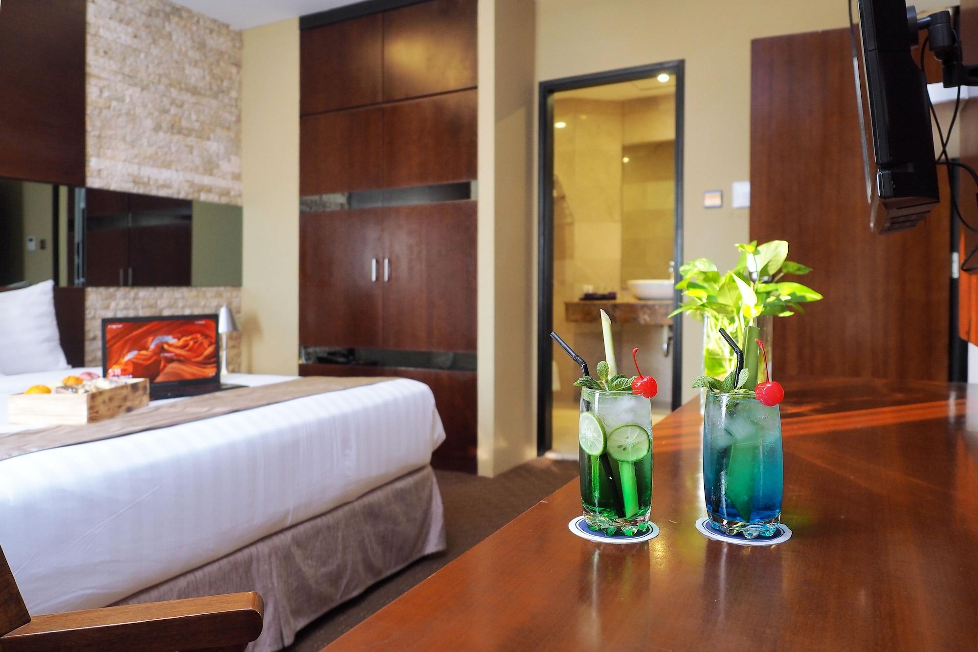 Da Vienna Boutique Hotel Batam Buitenkant foto