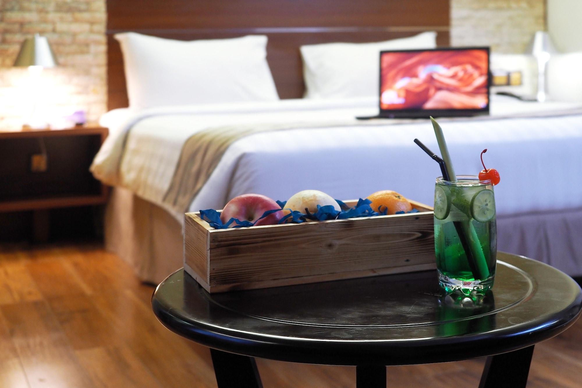Da Vienna Boutique Hotel Batam Buitenkant foto