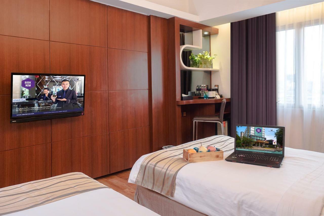 Da Vienna Boutique Hotel Batam Buitenkant foto